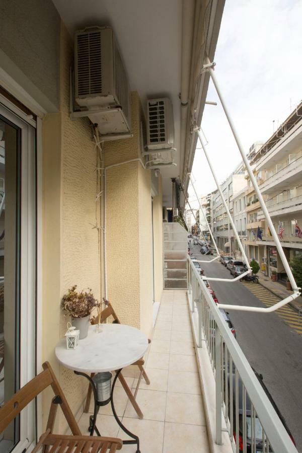 Apartment At Koukaki, 150M From The Metro By Yha Athens Exterior photo